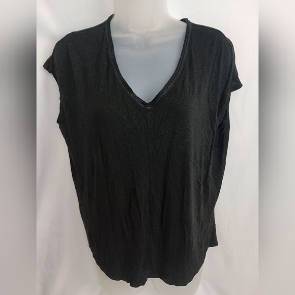 2/$30 White House Black Market Pink and Black Short Long Sleeve Bundle (#717) - Picture 4 of 8